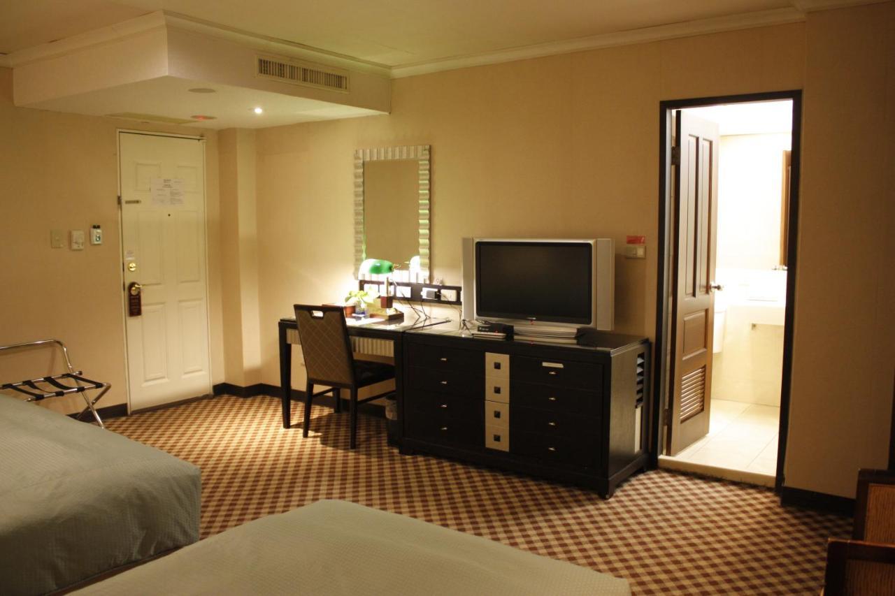 Astar Hotel Taipei Exterior photo